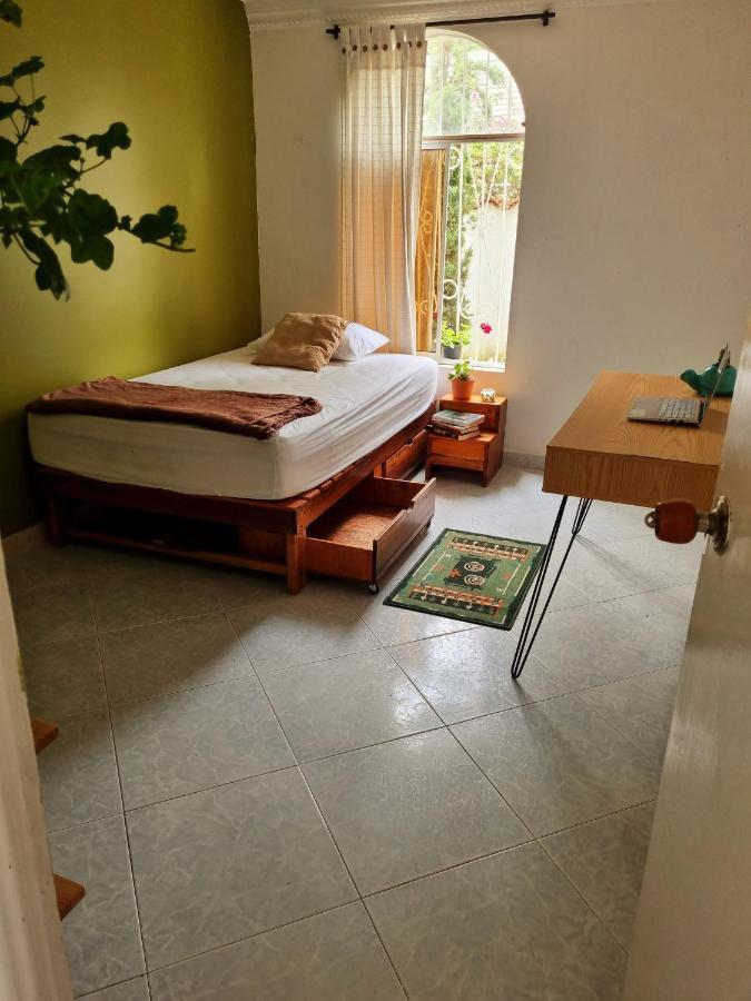 בוקארמנגה Tatami Hostel מראה חיצוני תמונה