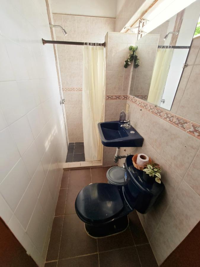 בוקארמנגה Tatami Hostel מראה חיצוני תמונה