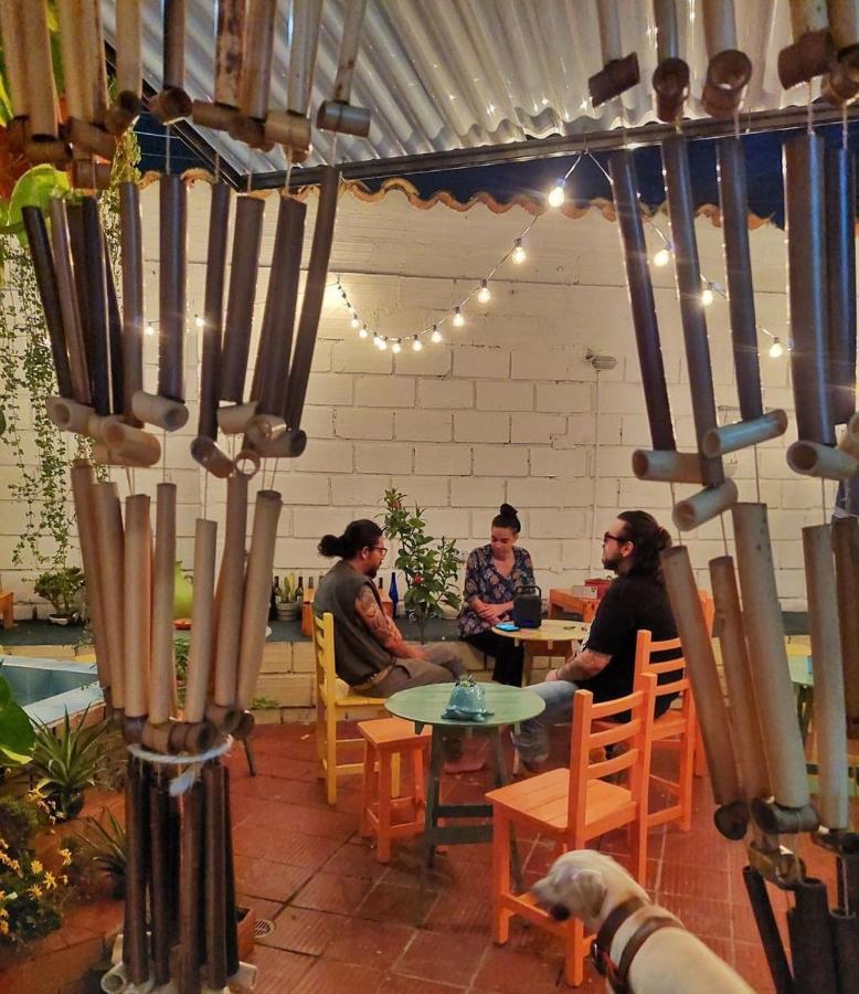 בוקארמנגה Tatami Hostel מראה חיצוני תמונה
