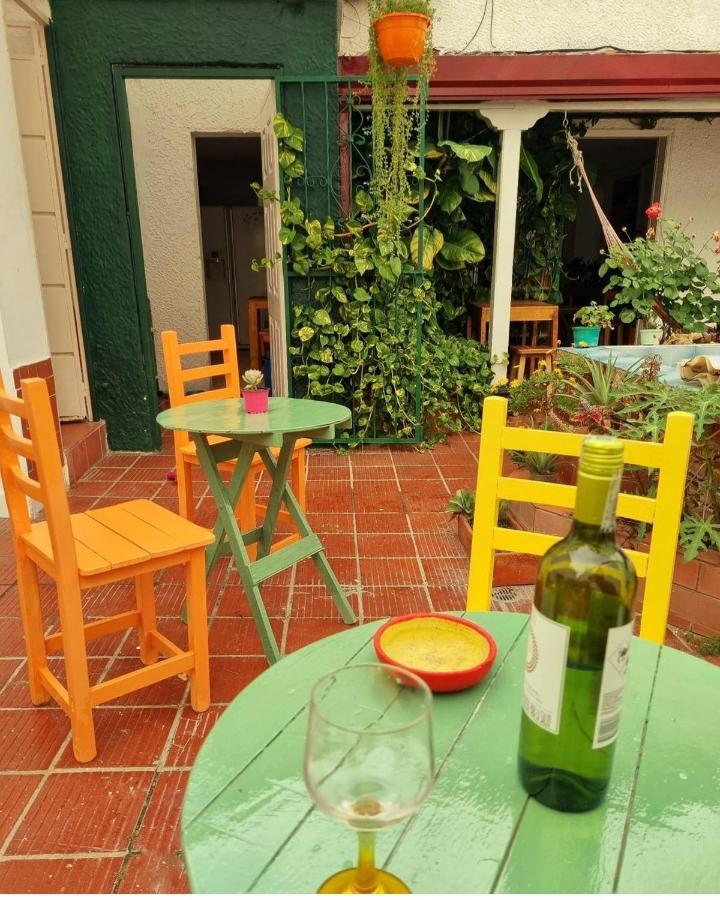 בוקארמנגה Tatami Hostel מראה חיצוני תמונה